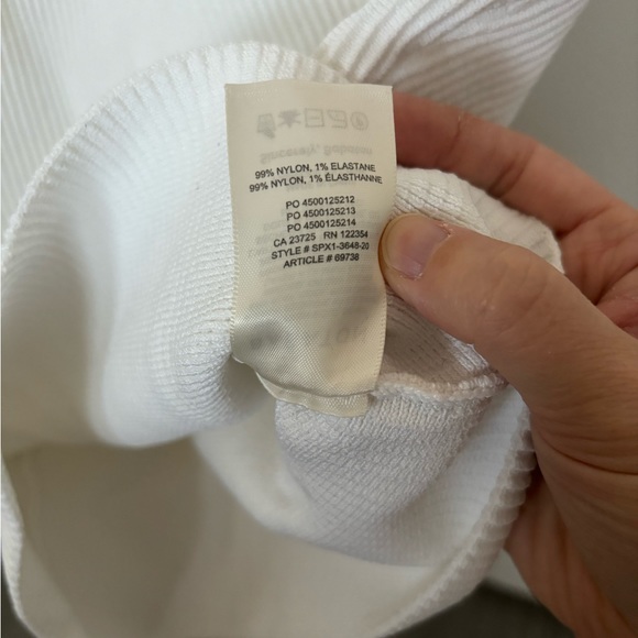 Like new Babaton Sculpt Knit Squareneck tank - Picture 6 of 7